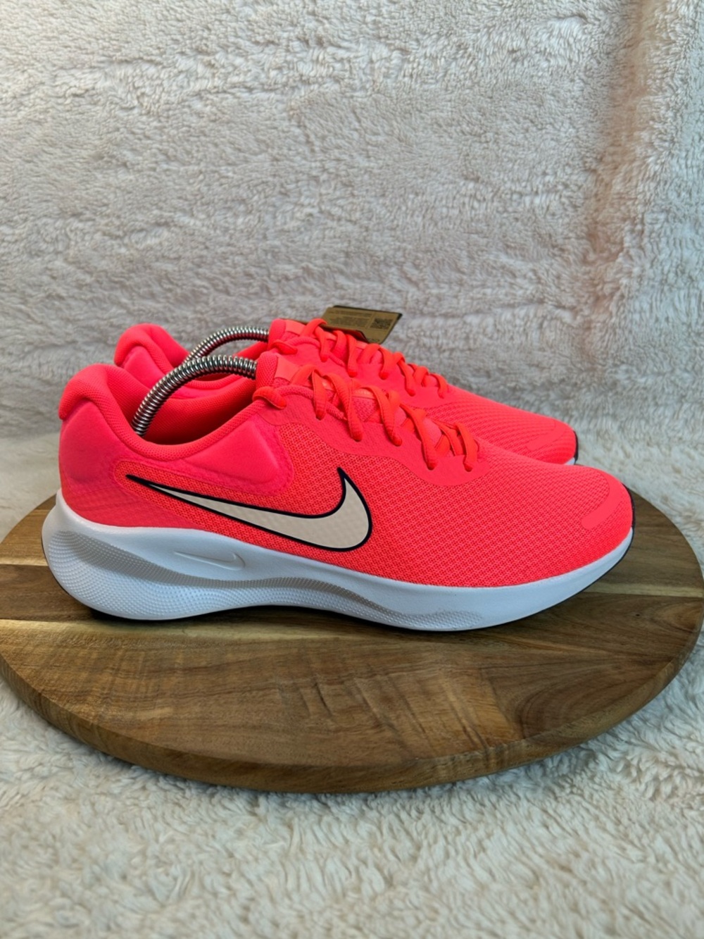 Nike Women's Revolution 7 Road Running Shoes Pink FB2208-602, Size 11 (New)